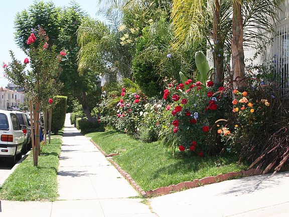 4th image of 829 Alandele Ave #829