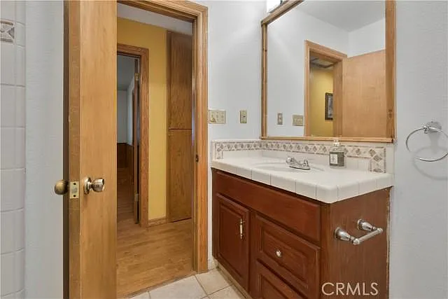 352 Cedarbrook Dr — Photo 4