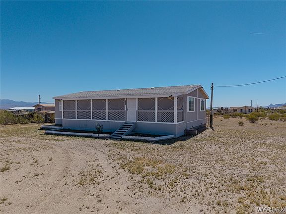 3rd image of 7520 W Shipp Drive