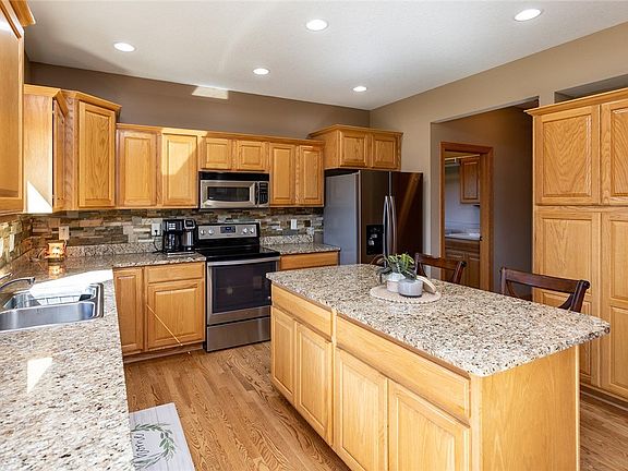 2nd image of 3119 SW 21st St