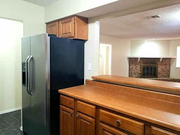 5th image of 8001 NW 8th St APT 276