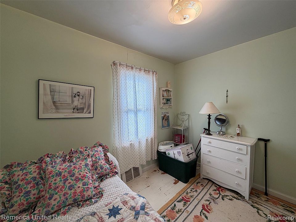 7457 N Silvery Ln, photo 21