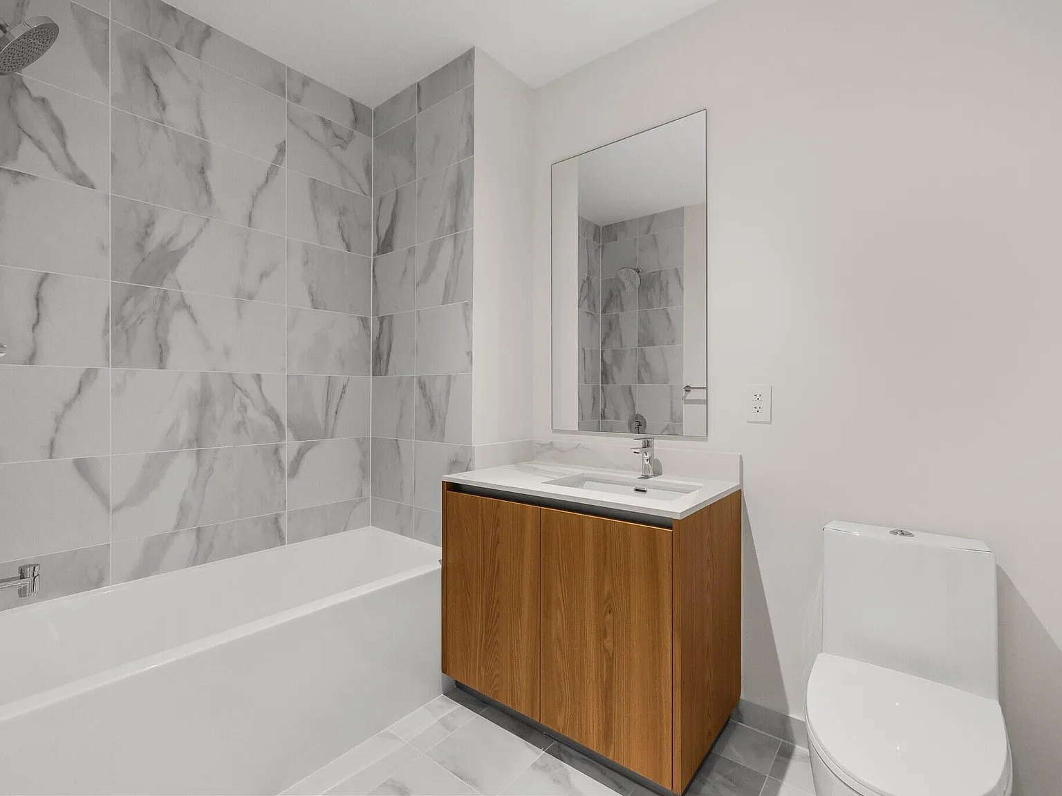 1 bed, 2.0 bath, 1216 sqft, $6,500 — Photo 3