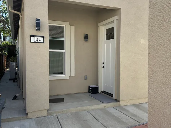 144 E Heritage Dr, Tracy, CA 95391