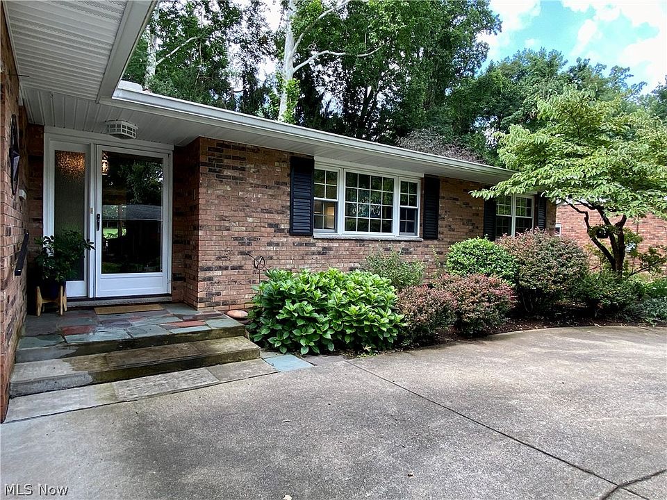1014 51st St, Vienna, WV 26105 Zillow