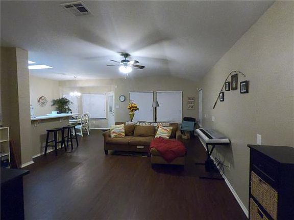 3rd image of 17601 Van Horn Ct