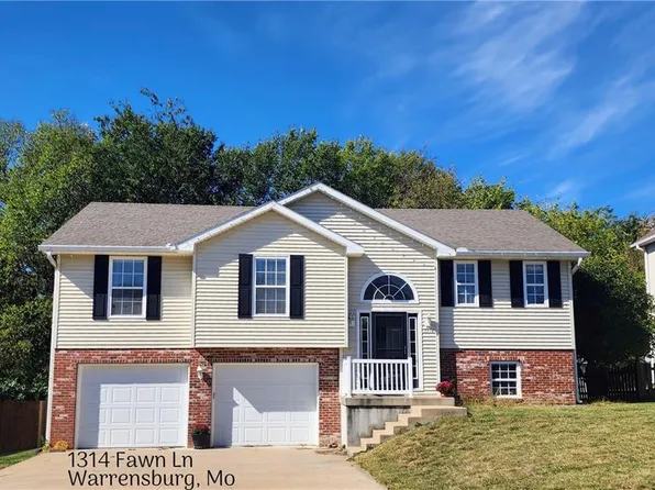 1314 Fawn Ln, Warrensburg, MO 64093