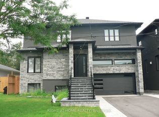 13 Bell Park St, Ottawa, ON K2S1J1
