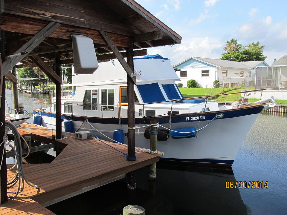 Room for large boat