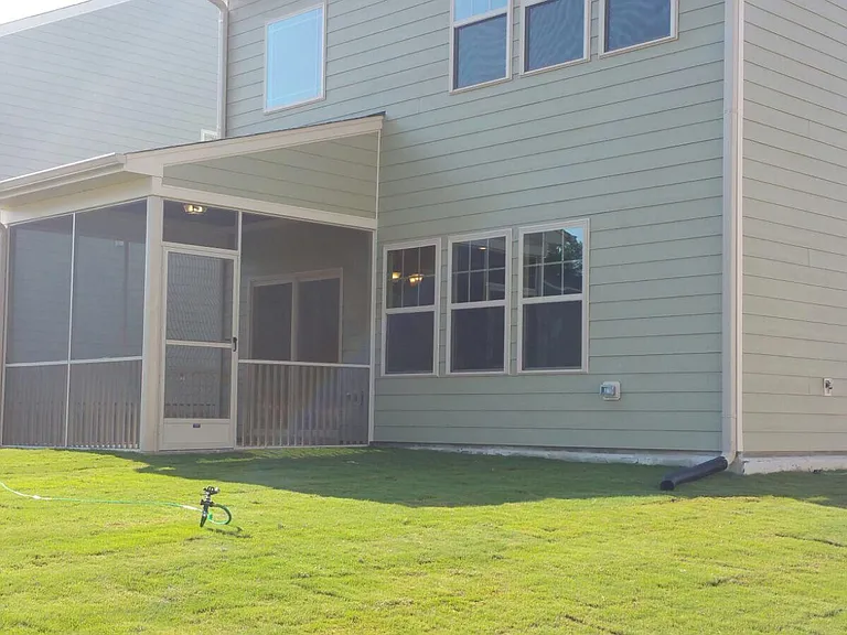 1905 Birdhouse Ln — Photo 21