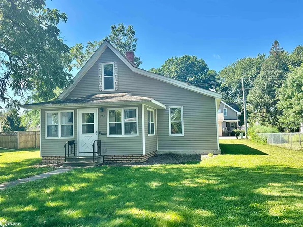 204 9th St N, Northwood, IA 50459