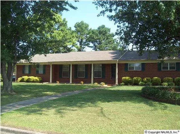 1716 Westmead St SW, Decatur, AL 35601