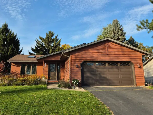 1126 Sunfield St, Sun Prairie, WI 53590