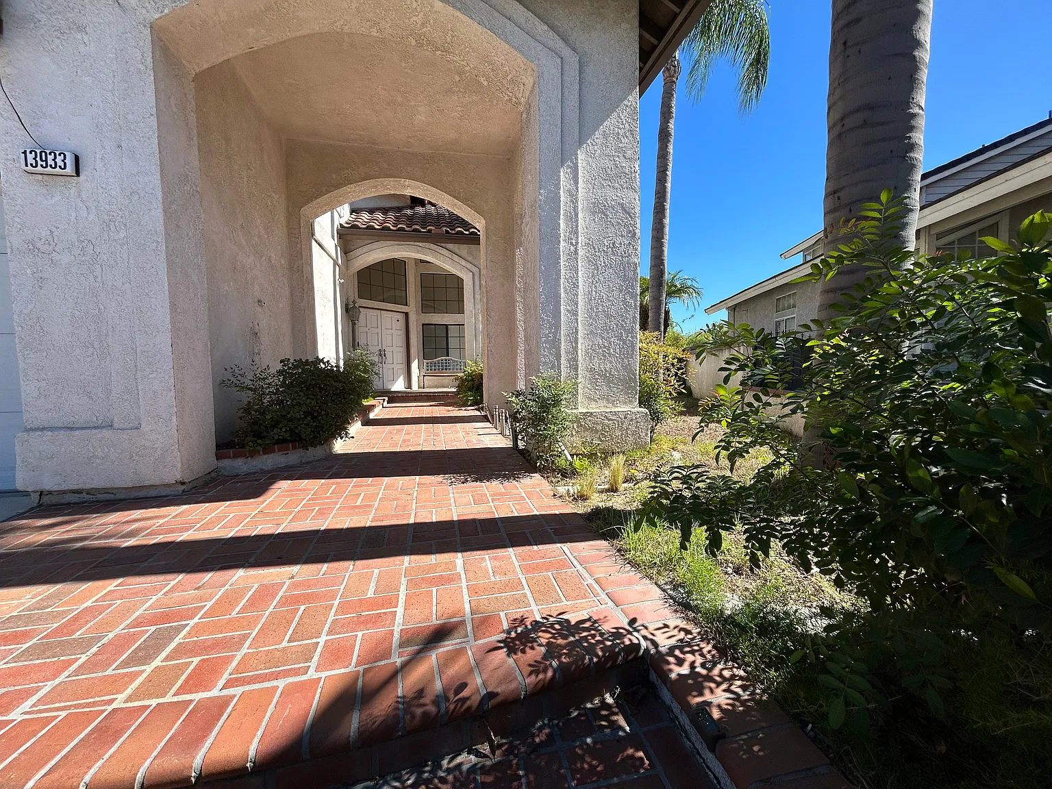 5 bed, 2935 sqft, $4,800 — Photo 4