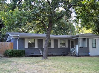 801 N Carrier Pkwy, Grand Prairie, TX 75050