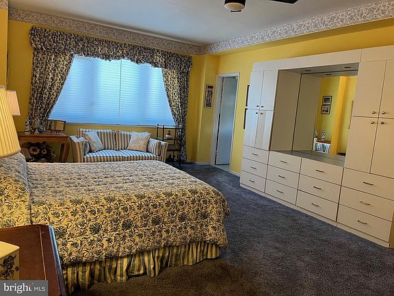 5th image of 11 Slade Ave APT 603