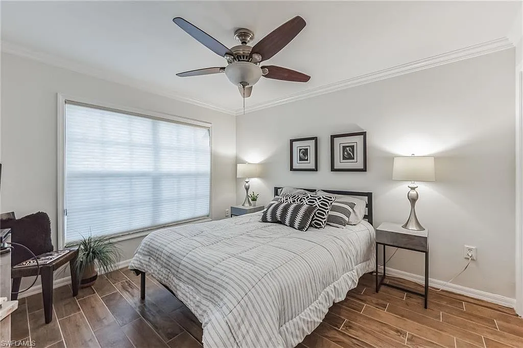 2 bed, 2.0 bath, 1423 sqft, $7,800 — Photo 3