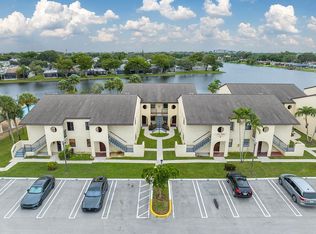 11312 Taft St, Pembroke Pines, FL 33026