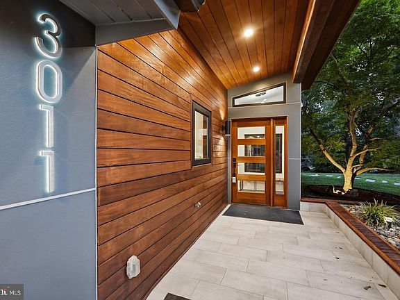 2nd image of 3011 Cedar Hill Rd