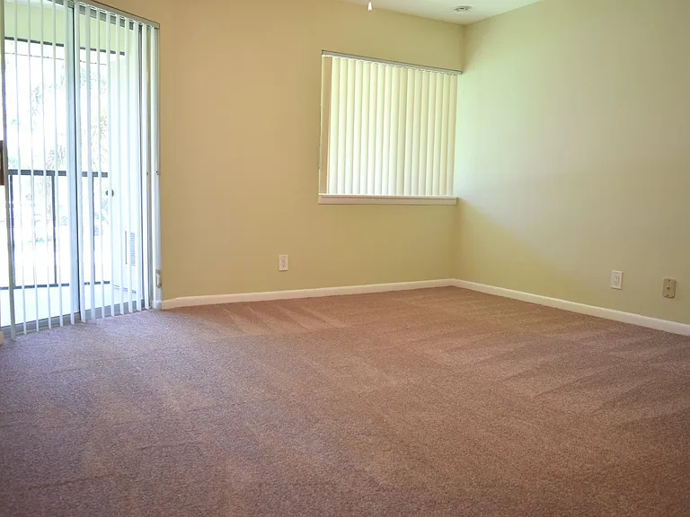 6540 Chasewood Dr #H — Photo 9
