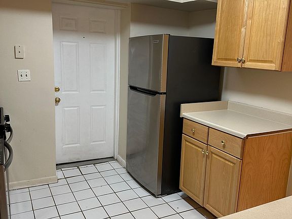 3rd image of 2237 N Kedzie Blvd