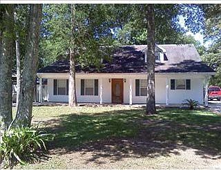 2nd image of 203 E Mimosa Dr