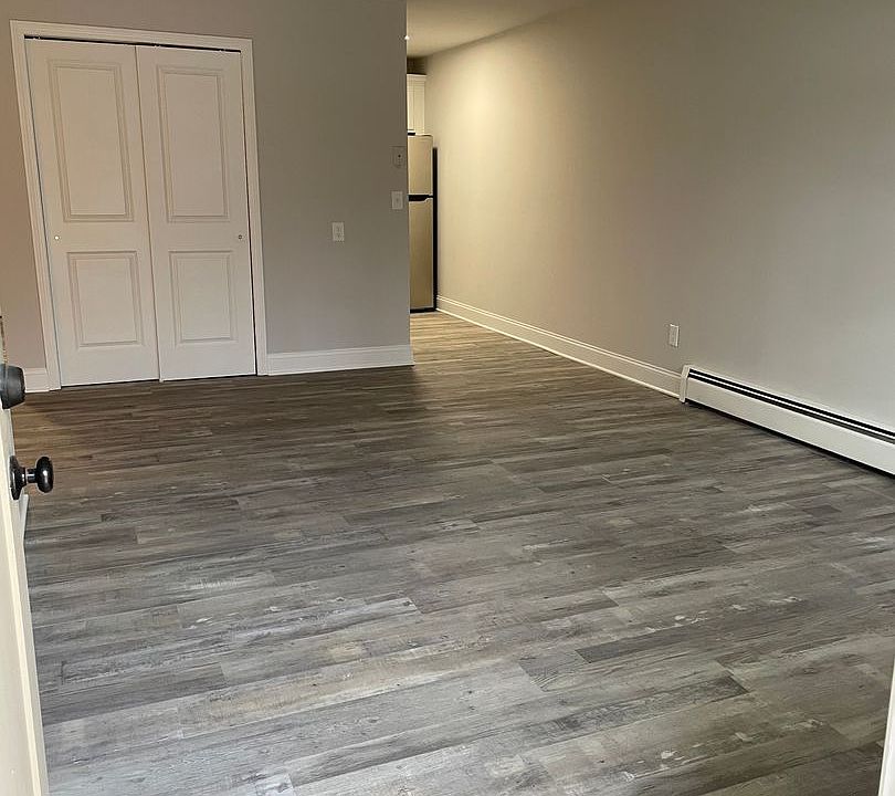 1st image of 709 Burdeck St APT 19