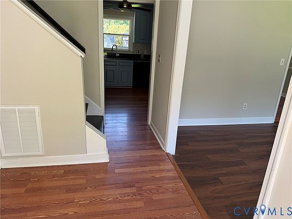 5th image of 3916 Bronholly Rd N