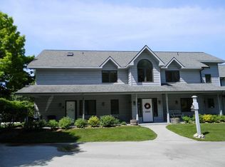 3042 Cedar St #202, Sister Bay, WI 54211