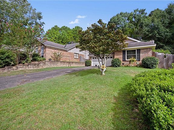 3rd image of 5724 Green Tree Rd