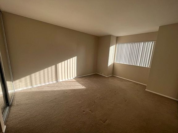 5th image of 535 Woodside Oaks APT 6
