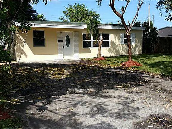 2nd image of 451 NE 58th St