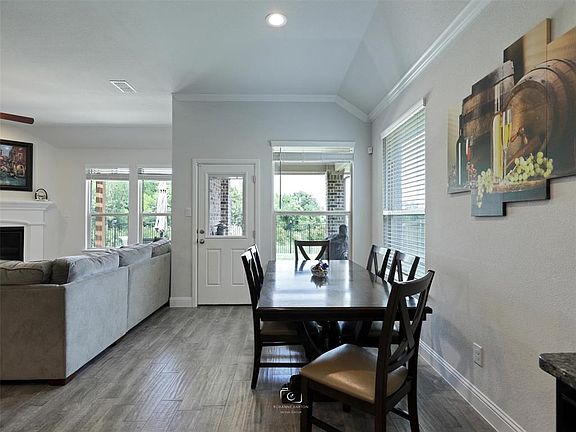 2nd image of 14808 Gladstone Dr