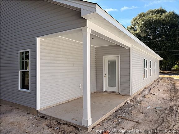 4th image of 1121 Turnpike Rd