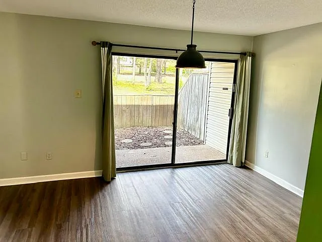 Dining/Bonus Room (Unfurnished)