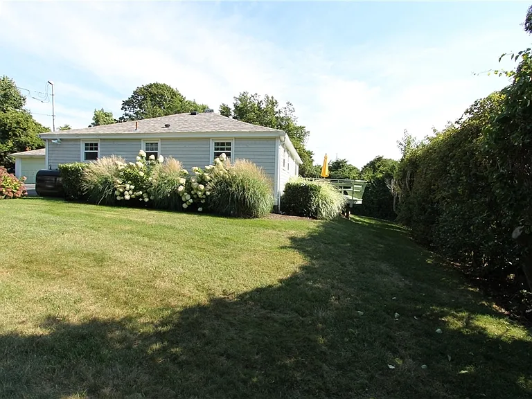 113 Renfrew Ave — Photo 18