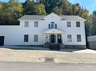 74 Willies Way, Hazard, KY 41701