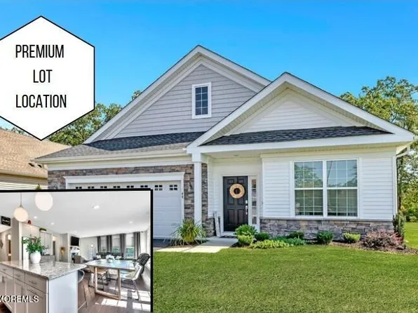 48 Woodside Lane, Whiting, NJ 08759