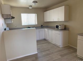 14881 Van Buren St APT B, Midway City, CA 92655