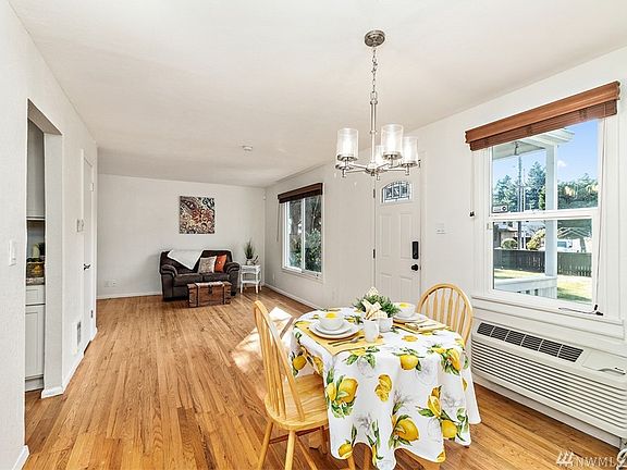 4th image of 6107 57th Ave W