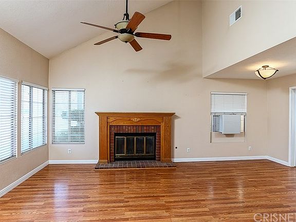4th image of 37443 Norwich Dr