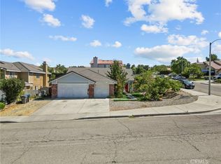 3254 Conestoga Canyon Rd, Palmdale, CA 93550