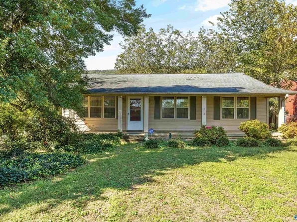 2074 Old Big Cove Rd, Owens Cross Roads, AL 35763