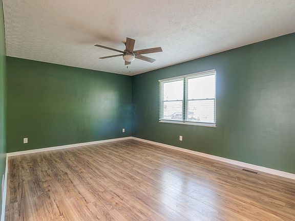 4th image of 3549 Canter Ct