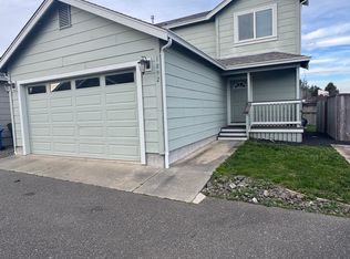 1892 Maplewood Dr, McKinleyville, CA 95519
