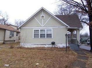 2320 E 55th St, Kansas City, MO 64130