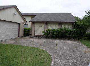 7310 Maple Walk Dr, Humble, TX 77346