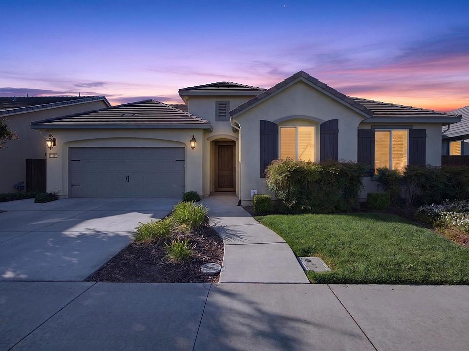 1st image of 322 Jubilee Way