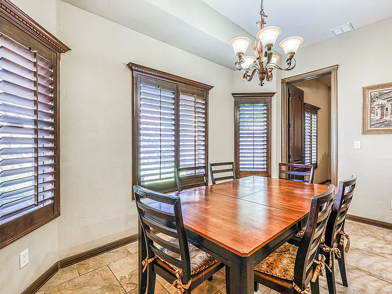 6459 Snowheights Ct — Photo 25