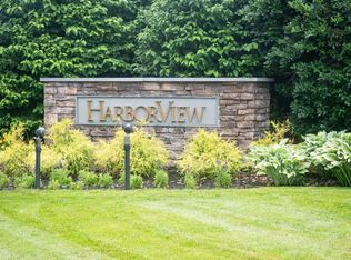100 Harbor View Drive #251, Port Washington, NY 11050